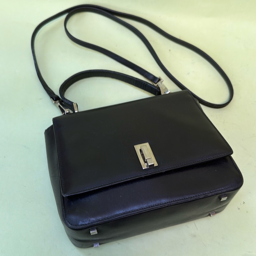 Vintage 90’s black/silver Gucci mini bag with removable shoulder strap - Picture 8 of 17